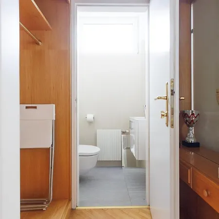 Familien- Und Gruppenparadies Platz Fuer 12 Gaeste Vienna Exterior photo