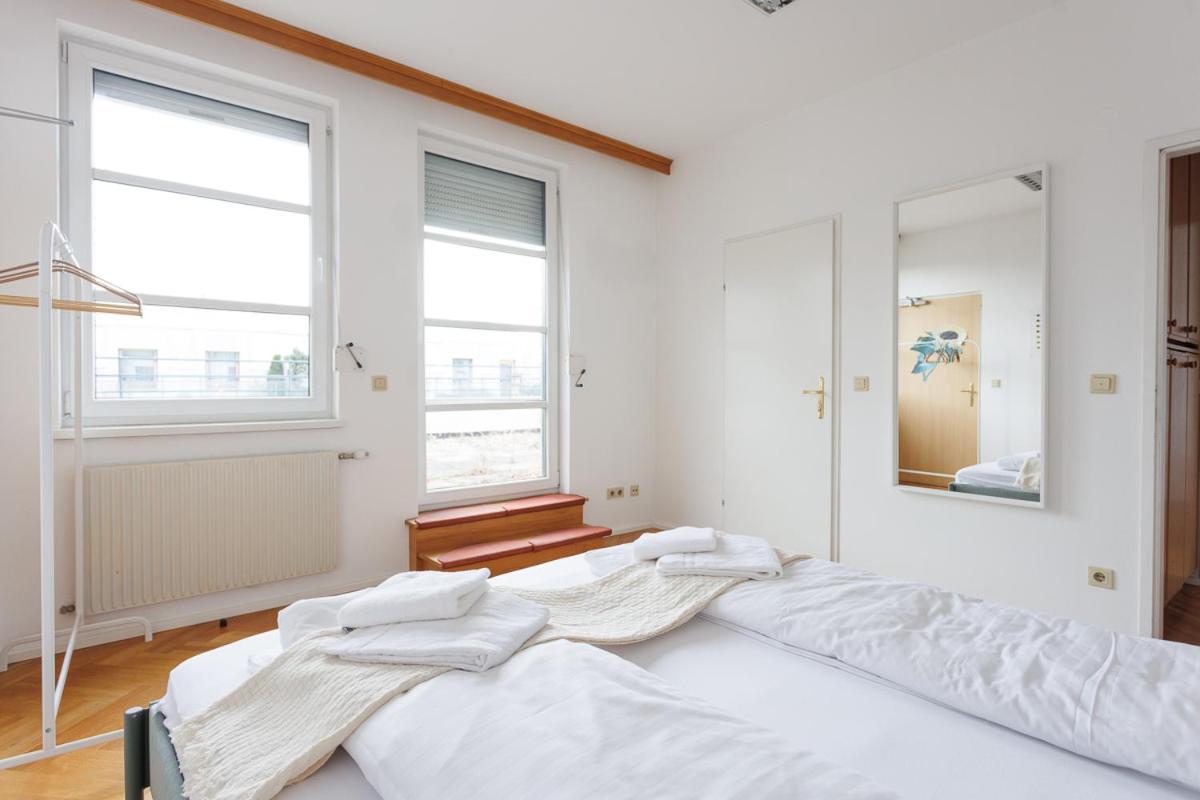Apartmán Familien- Und Gruppenparadies Platz Fuer 12 Gaeste Vídeň